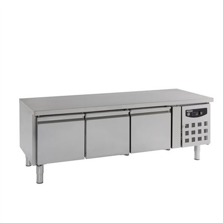Mese refrigerate, 3 uși, înălțime 650 mm, Combi Steel